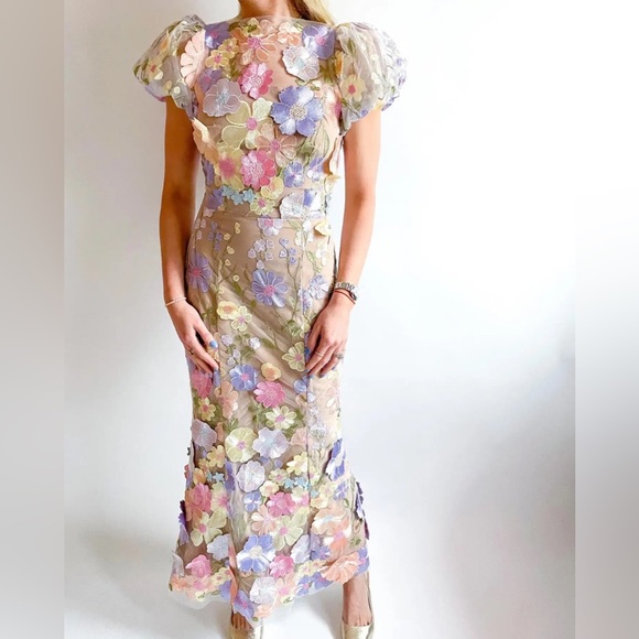 Dresses & Skirts - Women’s embroidered dress midi/mini size smlxl